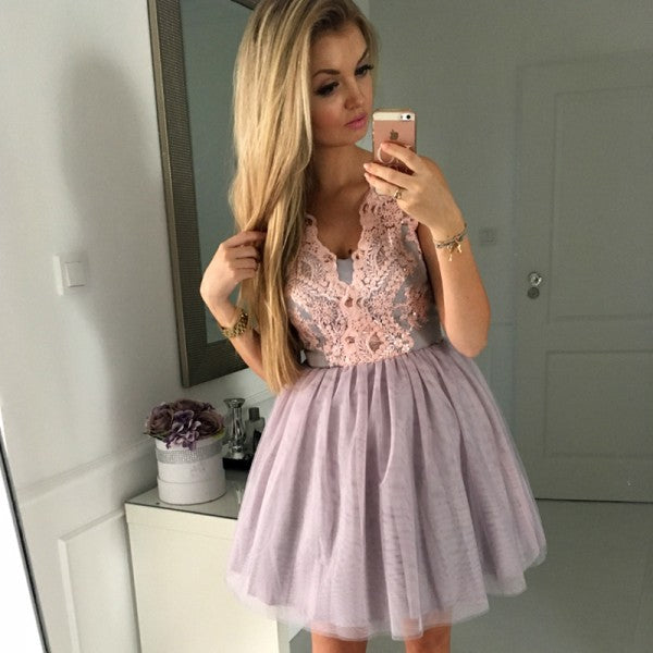 Pretty V-Neck Short Cheap Lavender Homecoming Dresses with Lace Applique, QB0196