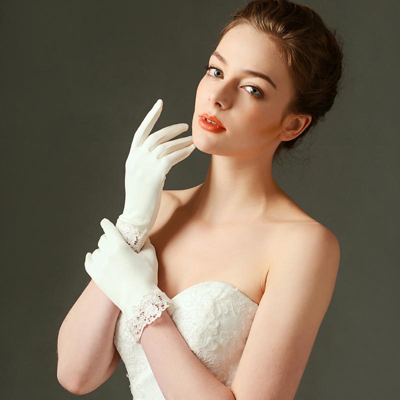 Ivory Bridal gloves, Satin Wedding gloves, Ivory Satin gloves, Gloves with lace White bridal gloves, Short wedding gloves, Gloves for wedding, TYP0568