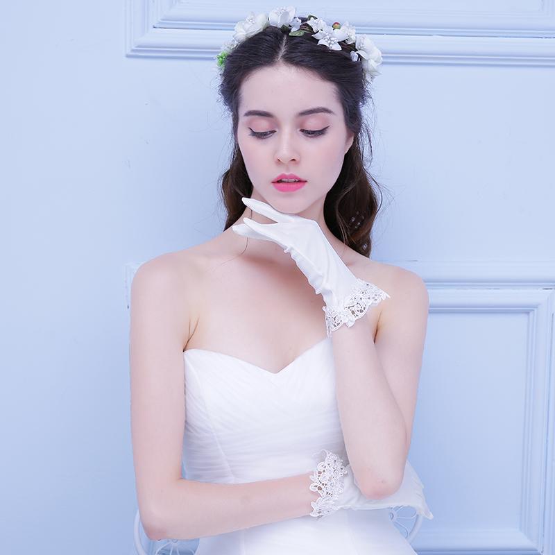White Bridal Stain Wedding Gloves With Lace Appliques, Lovely Wedding Gloves, TYP0556